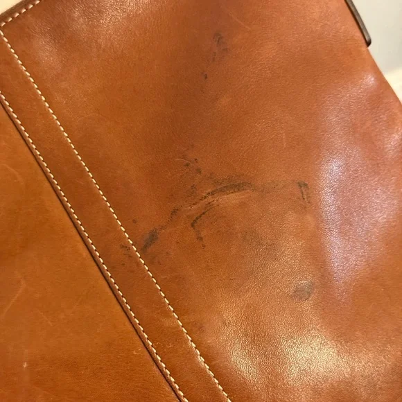 Coach Legacy Leather Cross Body Bag H04S-9328 - Picture 4 of 9